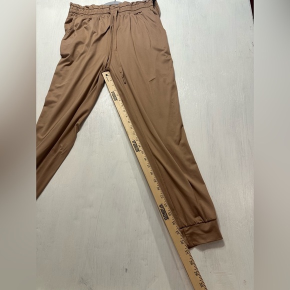 Wishlist Tan Sleeveless Jogger Jumpsuit Medium Stretch Waist Pockets - Picture 10 of 11